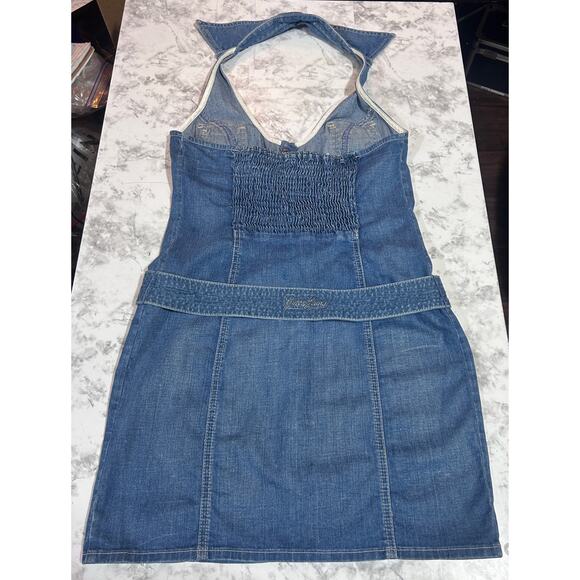 VTG GUESS Denim Y2K Halter Mini Dress Sz 11 Blue Snap Front Rave Drop Waist Belt - Picture 7 of 10